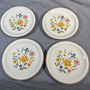 Vintage 1970, Kanney Stoneware Spring Flower Floral Dinner Plates, 4 PC - Japan